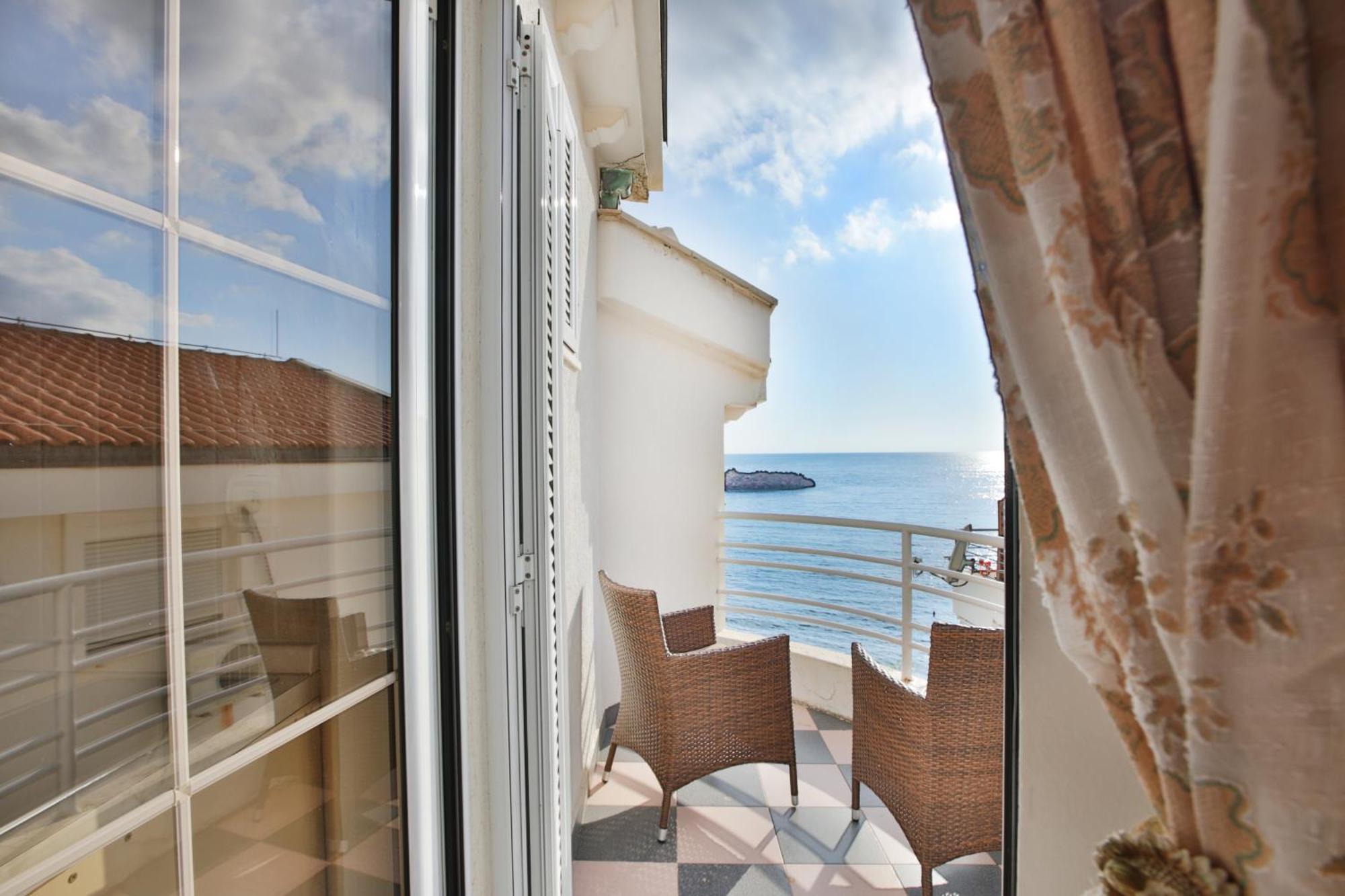 Royal Holiday Apartments Sveti Stefan Ilha Sveti Stefan Exterior foto
