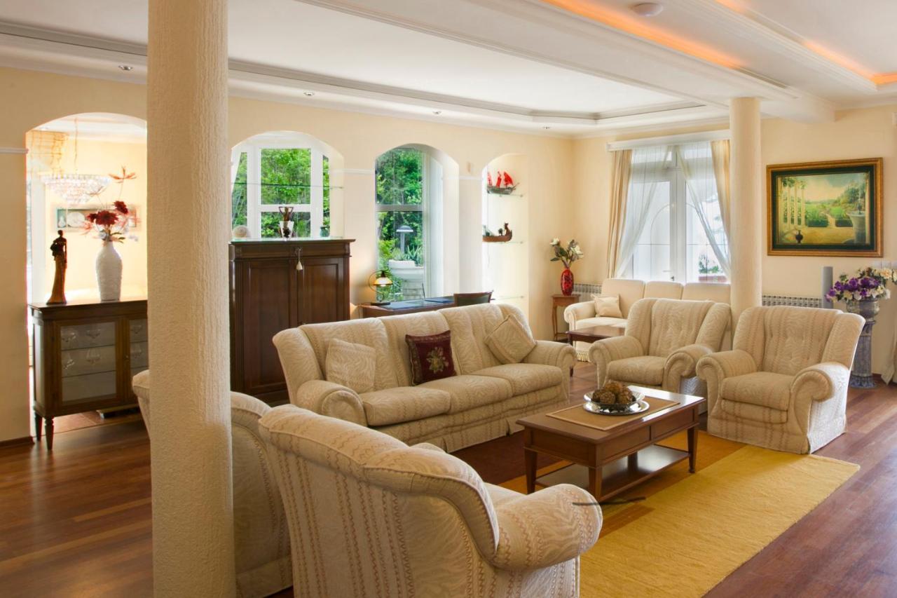 Royal Holiday Apartments Sveti Stefan Ilha Sveti Stefan Exterior foto