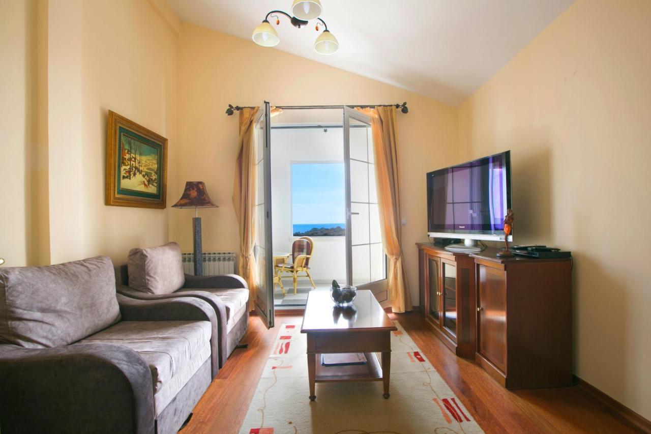Royal Holiday Apartments Sveti Stefan Ilha Sveti Stefan Exterior foto
