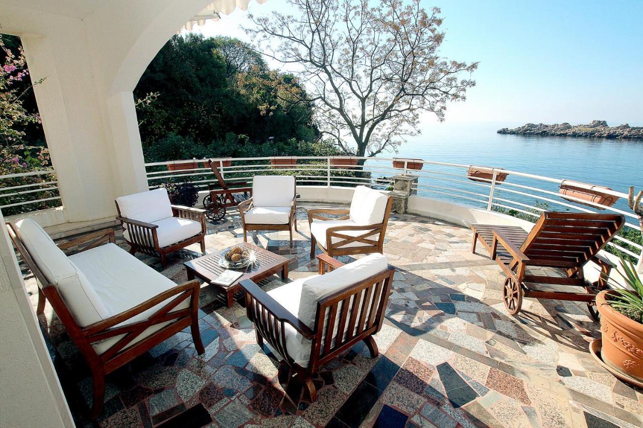 Royal Holiday Apartments Sveti Stefan Ilha Sveti Stefan Exterior foto